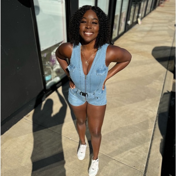 Short jeans romper - Picture 1 of 3